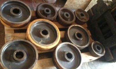 Old Used Polyurethane Wheels / Rollers